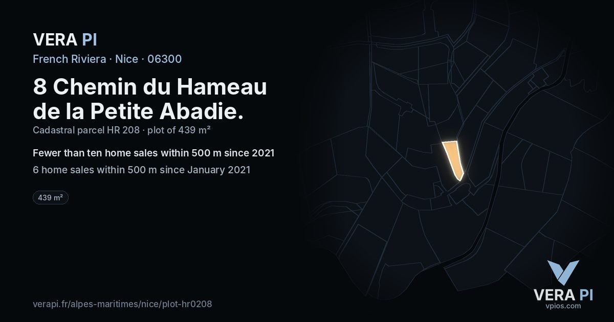 8 Chemin du Hameau de la Petite Abadie, Nice at night – the plot lit, the parcels around coloured by the prices near them