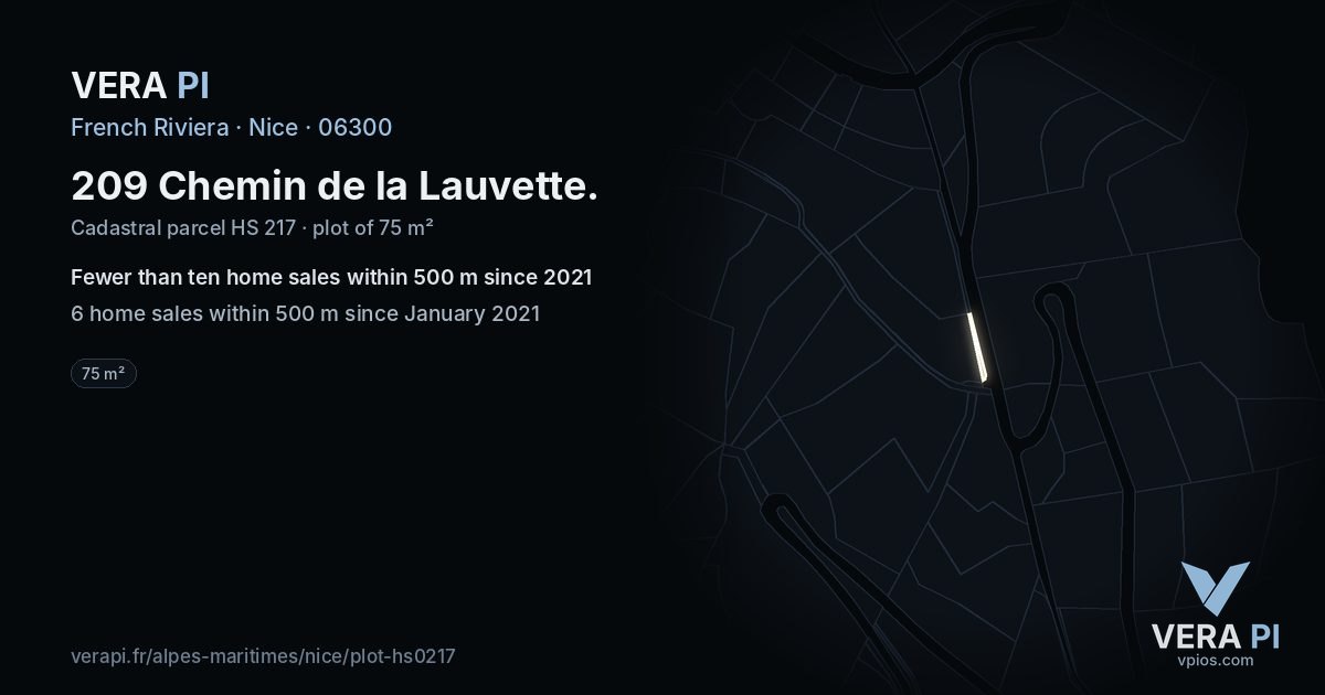 209 Chemin de la Lauvette, Nice at night – the plot lit, the parcels around coloured by the prices near them
