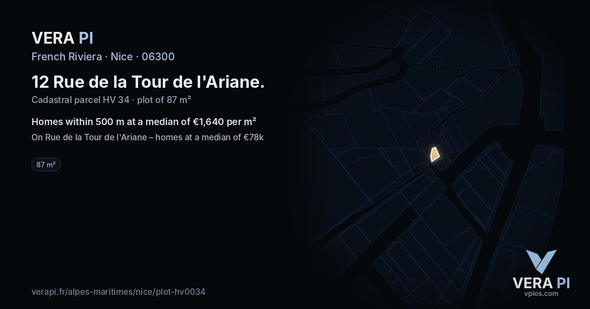 12 Rue de la Tour de l'Ariane, Nice at night – the plot lit, the parcels around coloured by the prices near them