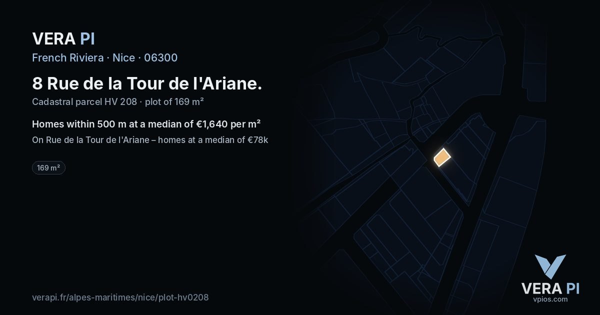 8 Rue de la Tour de l'Ariane, Nice at night – the plot lit, the parcels around coloured by the prices near them