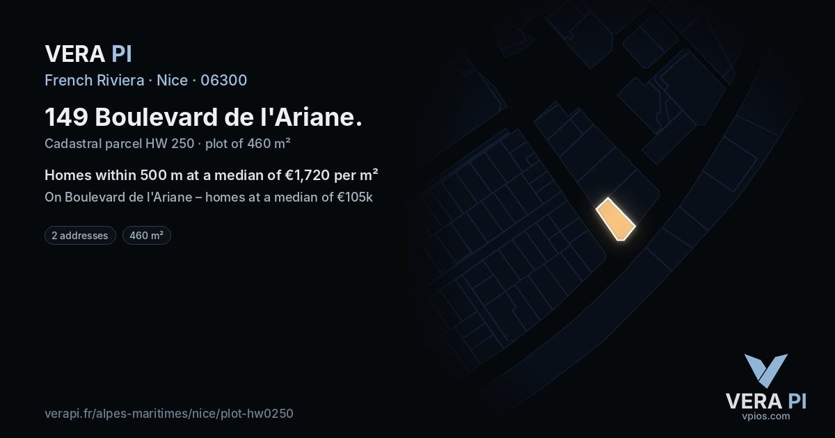 149 Boulevard de l'Ariane, Nice at night – the plot lit, the parcels around coloured by the prices near them