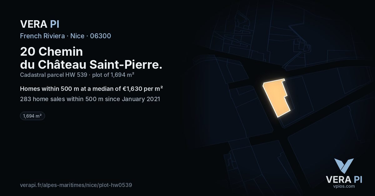 20 Chemin du Château Saint-Pierre, Nice at night – the plot lit, the parcels around coloured by the prices near them