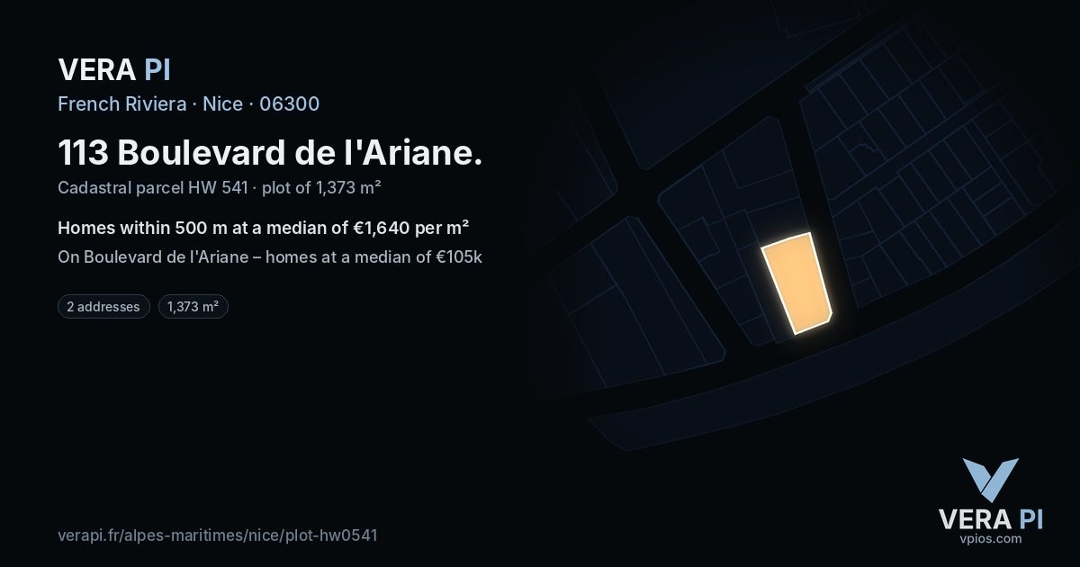 113 Boulevard de l'Ariane, Nice at night – the plot lit, the parcels around coloured by the prices near them