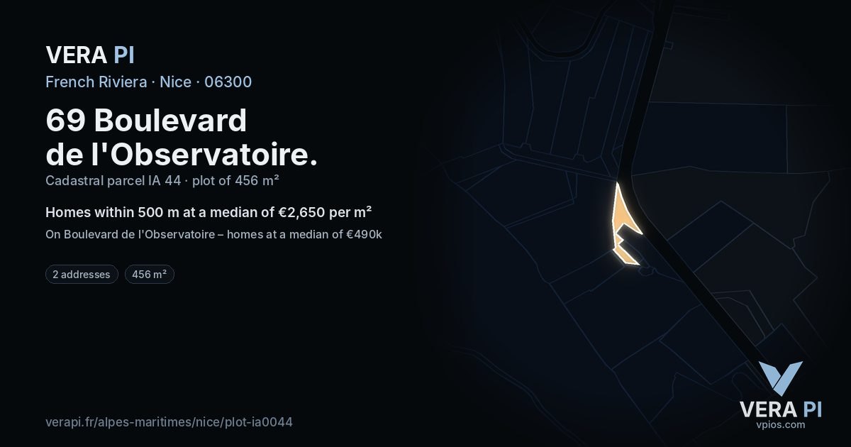 69 Boulevard de l'Observatoire, Nice at night – the plot lit, the parcels around coloured by the prices near them