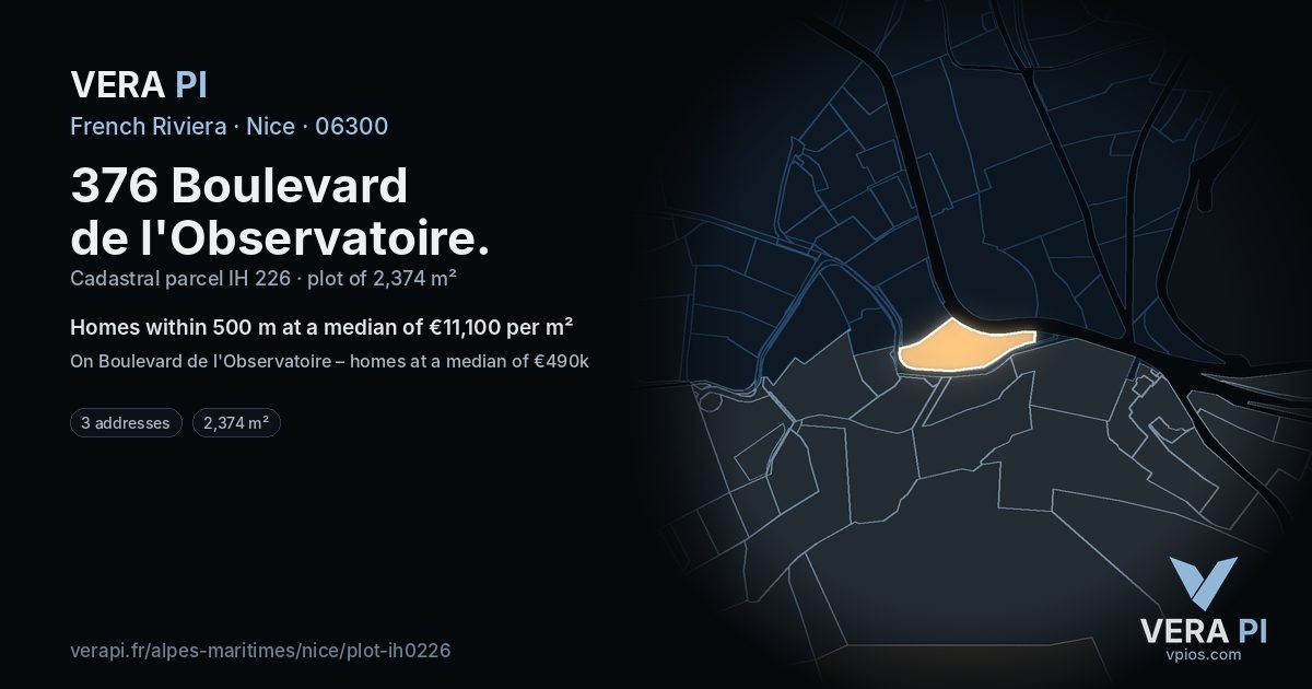 376 Boulevard de l'Observatoire, Nice at night – the plot lit, the parcels around coloured by the prices near them