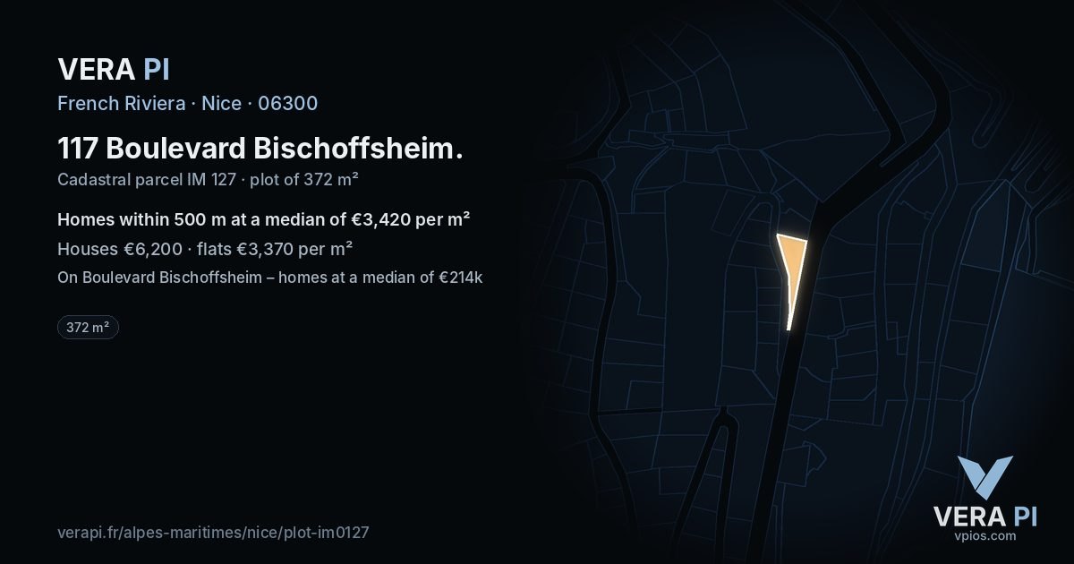 117 Boulevard Bischoffsheim, Nice at night – the plot lit, the parcels around coloured by the prices near them