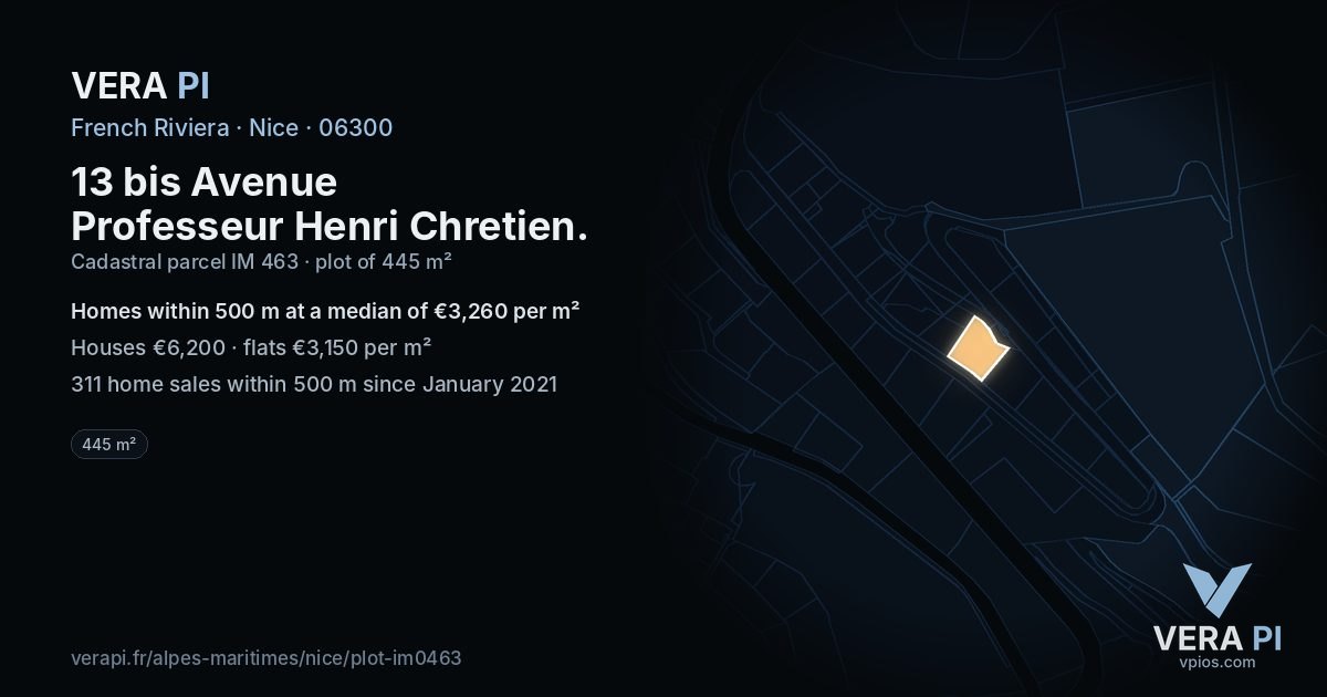 13 bis Avenue Professeur Henri Chretien, Nice at night – the plot lit, the parcels around coloured by the prices near them