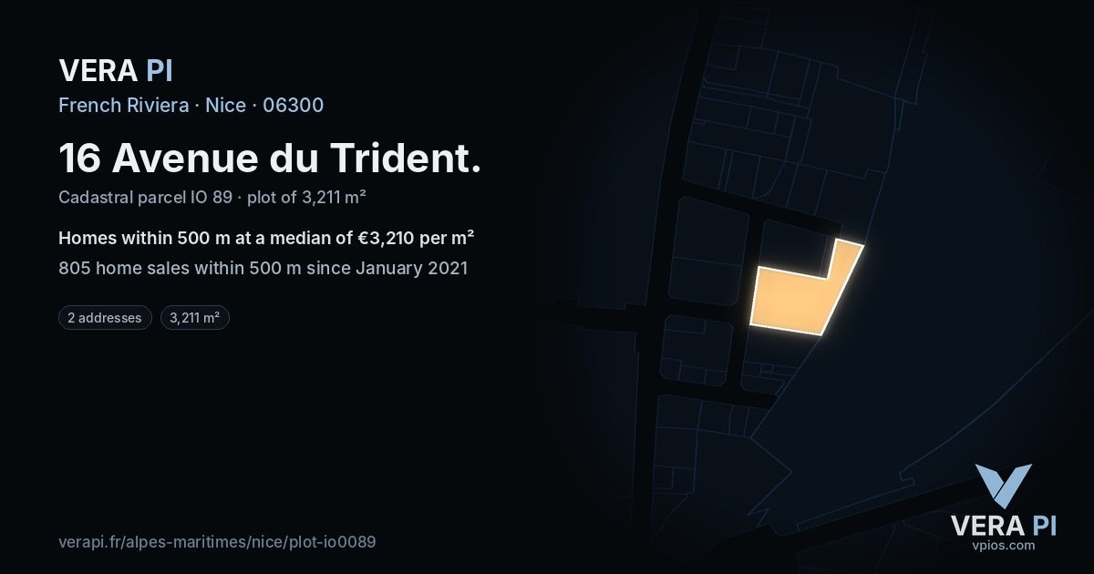16 Avenue du Trident, Nice at night – the plot lit, the parcels around coloured by the prices near them