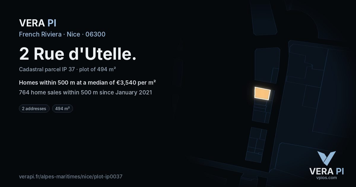 2 Rue d'Utelle, Nice at night – the plot lit, the parcels around coloured by the prices near them