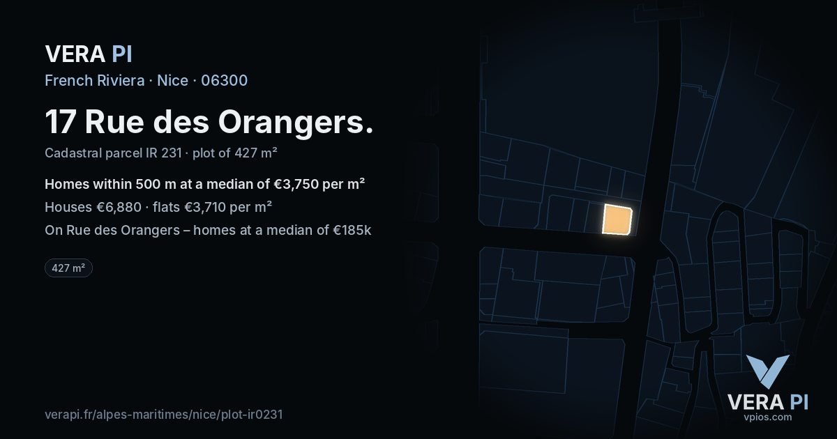 17 Rue des Orangers, Nice at night – the plot lit, the parcels around coloured by the prices near them
