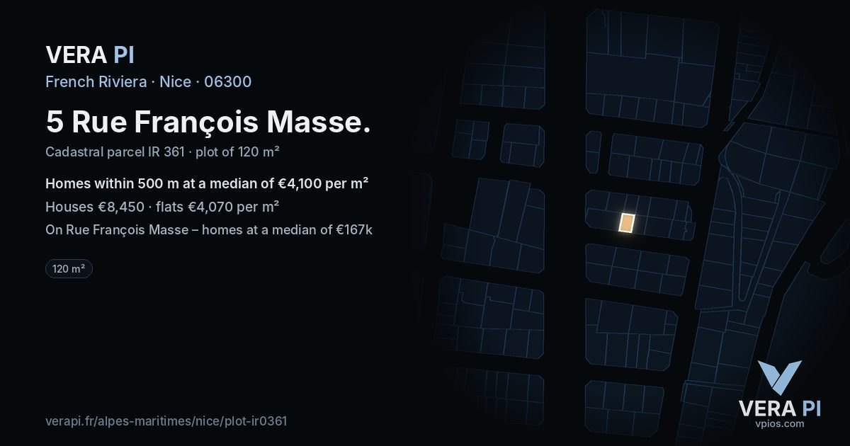 5 Rue François Masse, Nice at night – the plot lit, the parcels around coloured by the prices near them