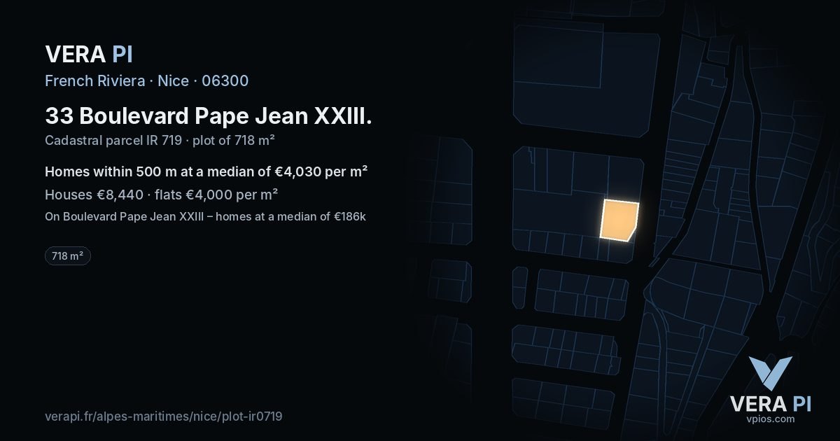 33 Boulevard Pape Jean XXIII, Nice at night – the plot lit, the parcels around coloured by the prices near them