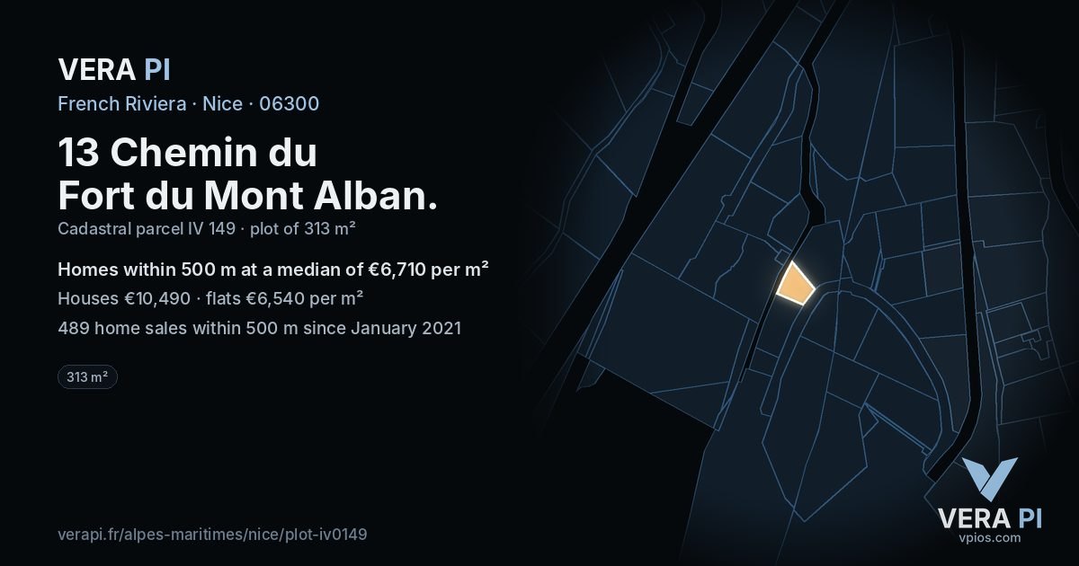 13 Chemin du Fort du Mont Alban, Nice at night – the plot lit, the parcels around coloured by the prices near them