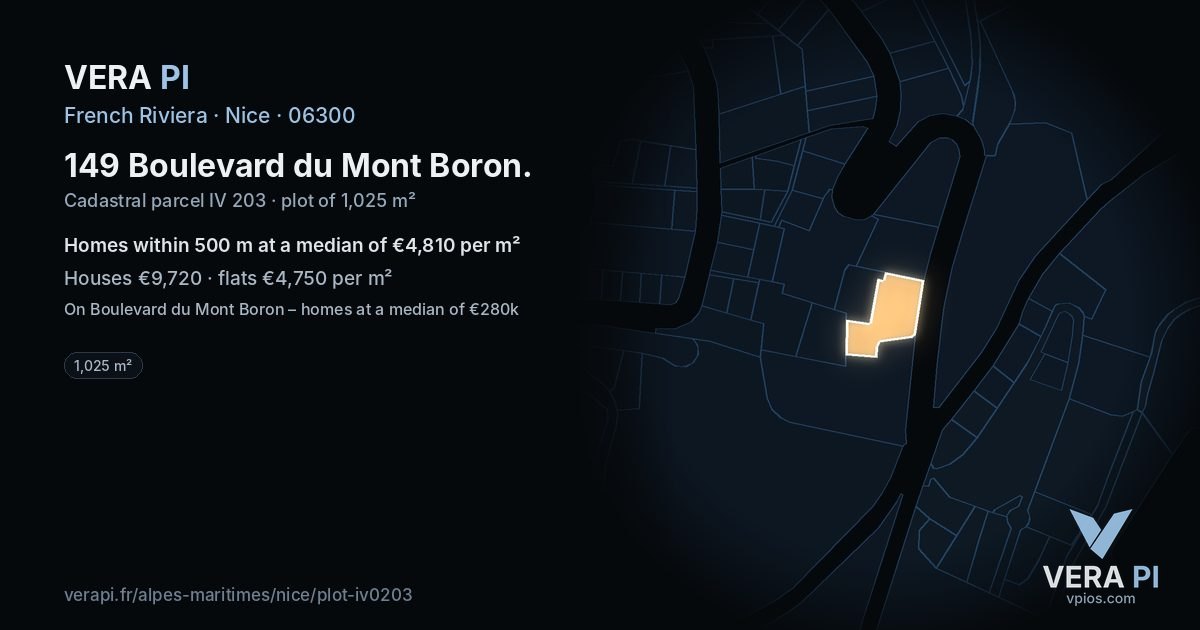 149 Boulevard du Mont Boron, Nice at night – the plot lit, the parcels around coloured by the prices near them
