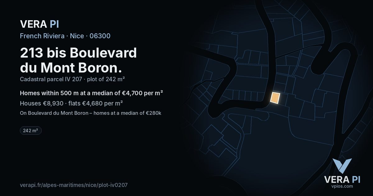 213 bis Boulevard du Mont Boron, Nice at night – the plot lit, the parcels around coloured by the prices near them
