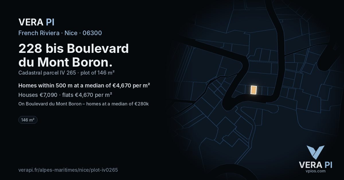 228 bis Boulevard du Mont Boron, Nice at night – the plot lit, the parcels around coloured by the prices near them