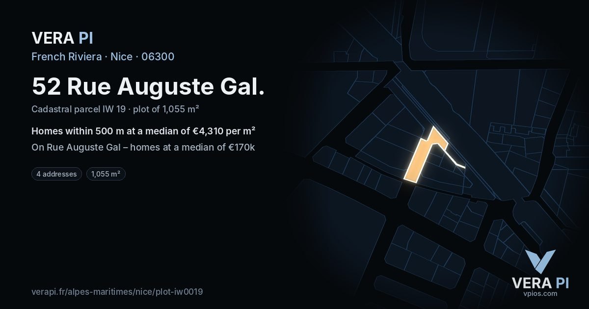 52 Rue Auguste Gal, Nice at night – the plot lit, the parcels around coloured by the prices near them