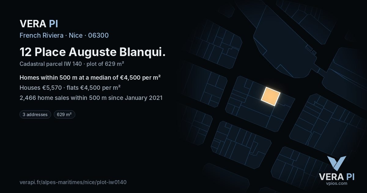 12 Place Auguste Blanqui, Nice at night – the plot lit, the parcels around coloured by the prices near them