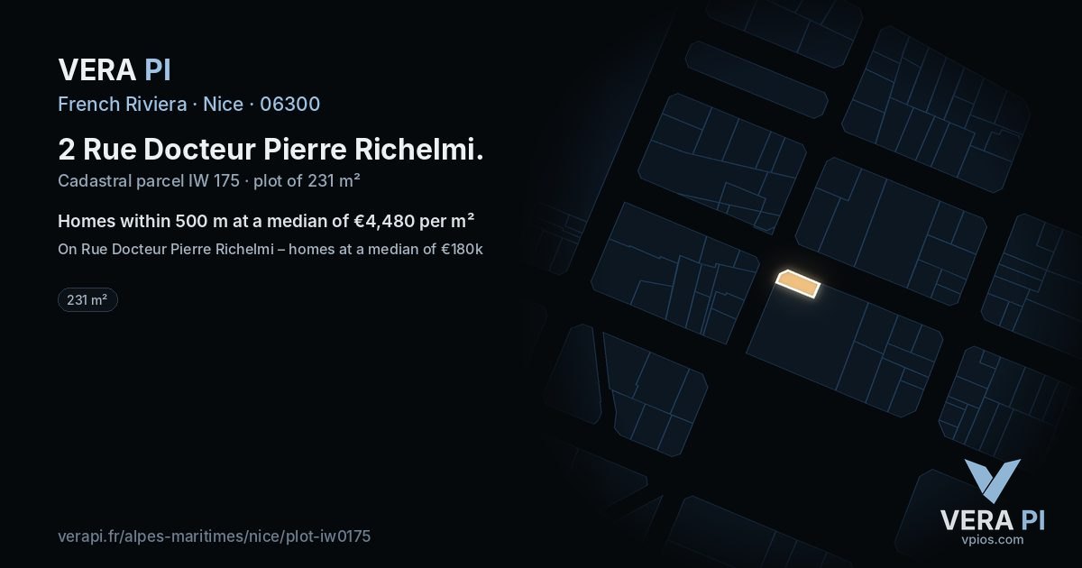2 Rue Docteur Pierre Richelmi, Nice at night – the plot lit, the parcels around coloured by the prices near them