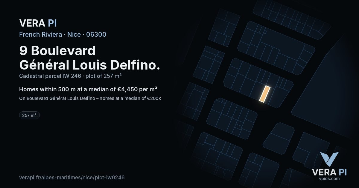 9 Boulevard Général Louis Delfino, Nice at night – the plot lit, the parcels around coloured by the prices near them