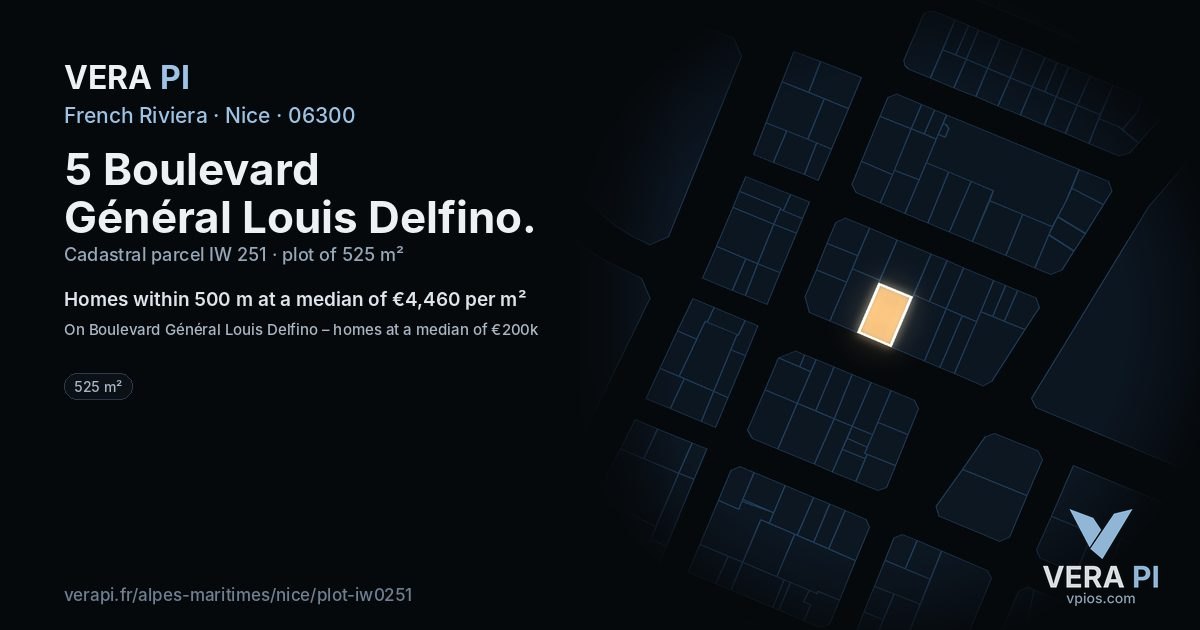 5 Boulevard Général Louis Delfino, Nice at night – the plot lit, the parcels around coloured by the prices near them