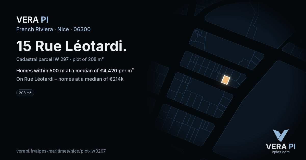 15 Rue Léotardi, Nice at night – the plot lit, the parcels around coloured by the prices near them