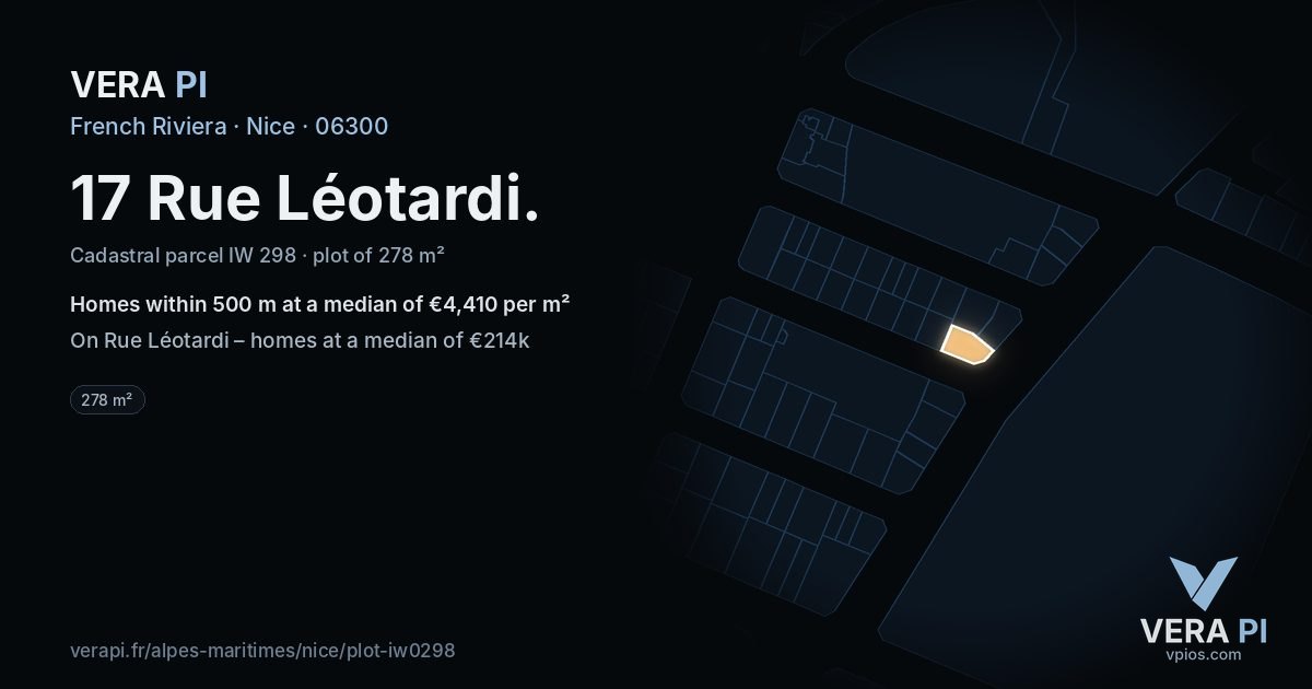 17 Rue Léotardi, Nice at night – the plot lit, the parcels around coloured by the prices near them