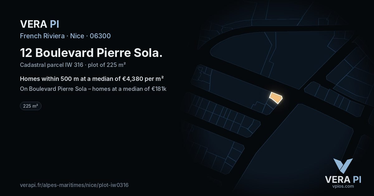 12 Boulevard Pierre Sola, Nice at night – the plot lit, the parcels around coloured by the prices near them