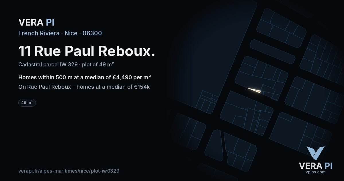 11 Rue Paul Reboux, Nice at night – the plot lit, the parcels around coloured by the prices near them