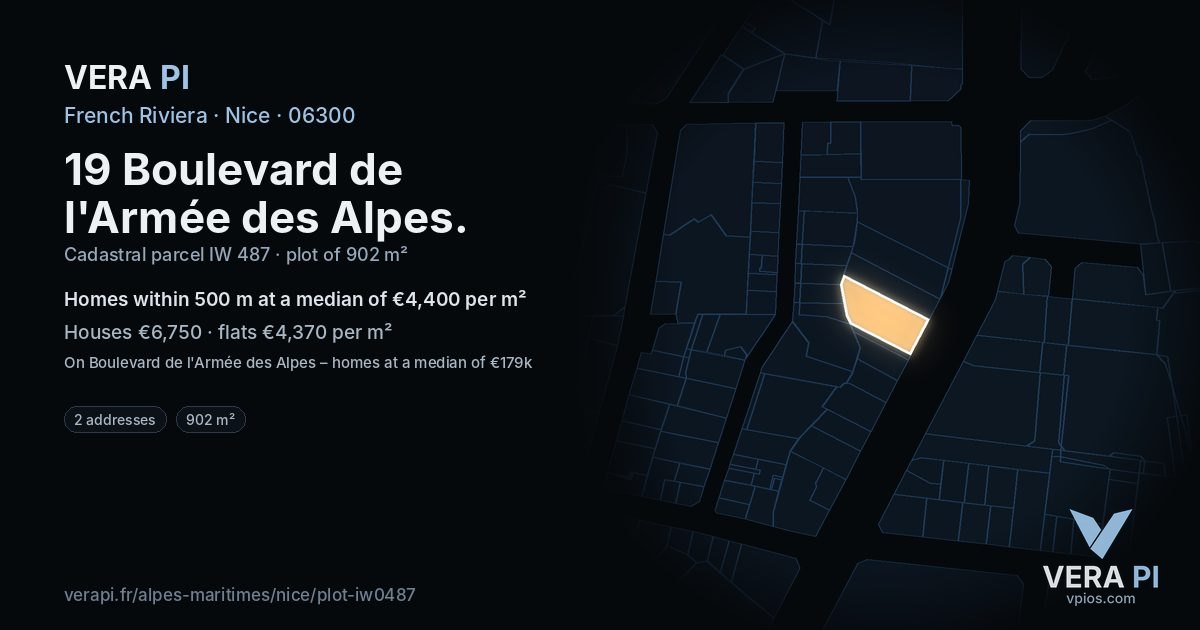 19 Boulevard de l'Armée des Alpes, Nice at night – the plot lit, the parcels around coloured by the prices near them