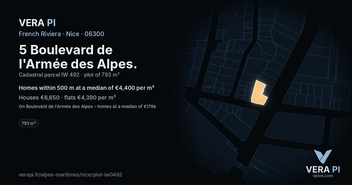 5 Boulevard de l'Armée des Alpes, Nice at night – the plot lit, the parcels around coloured by the prices near them