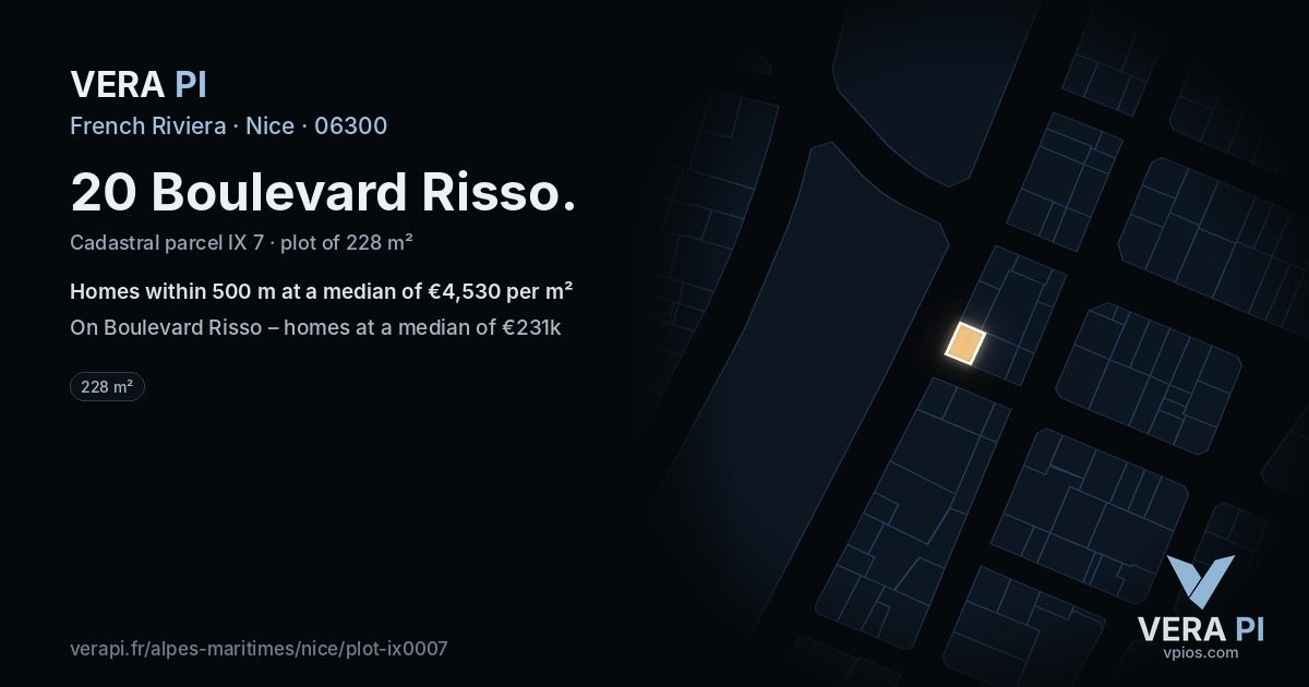 20 Boulevard Risso, Nice at night – the plot lit, the parcels around coloured by the prices near them