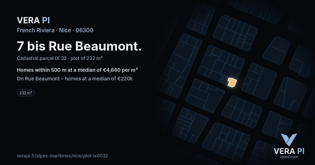 7 bis Rue Beaumont, Nice at night – the plot lit, the parcels around coloured by the prices near them