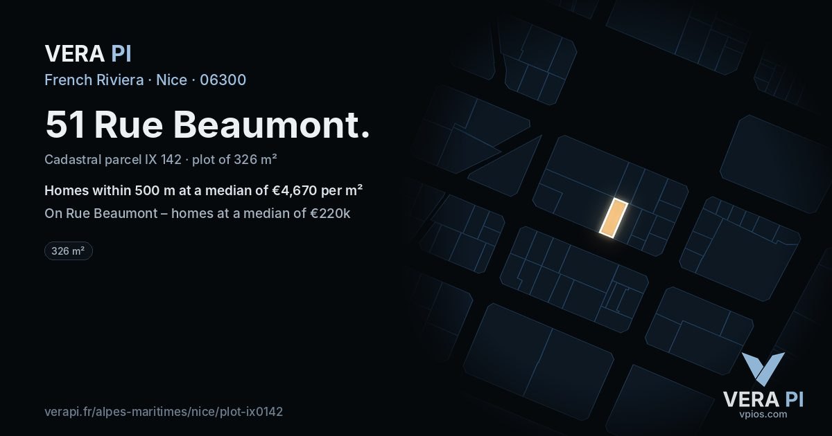 51 Rue Beaumont, Nice at night – the plot lit, the parcels around coloured by the prices near them