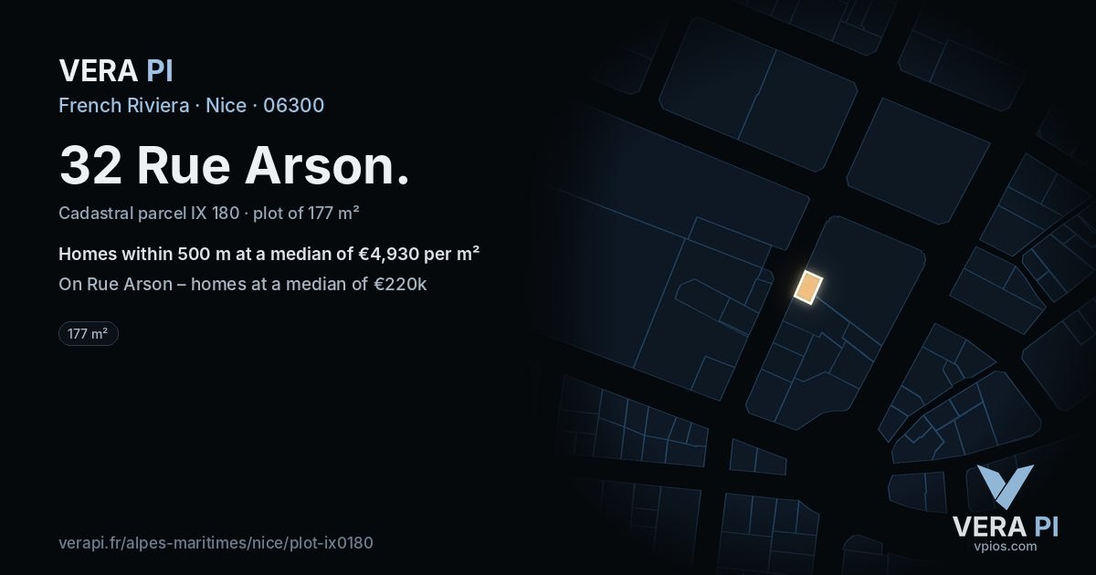 32 Rue Arson, Nice at night – the plot lit, the parcels around coloured by the prices near them