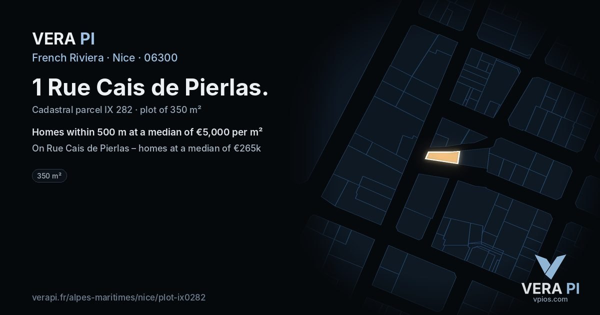 1 Rue Cais de Pierlas, Nice at night – the plot lit, the parcels around coloured by the prices near them