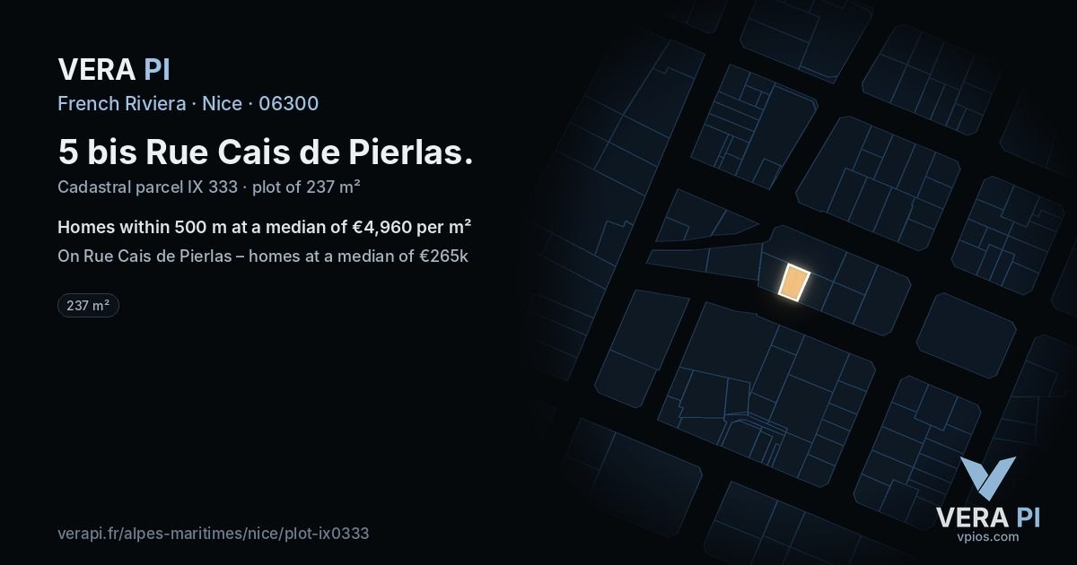 5 bis Rue Cais de Pierlas, Nice at night – the plot lit, the parcels around coloured by the prices near them