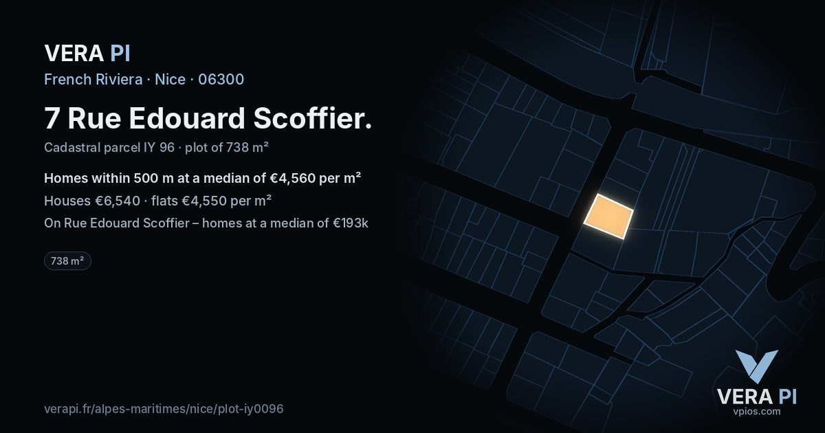 7 Rue Edouard Scoffier, Nice at night – the plot lit, the parcels around coloured by the prices near them
