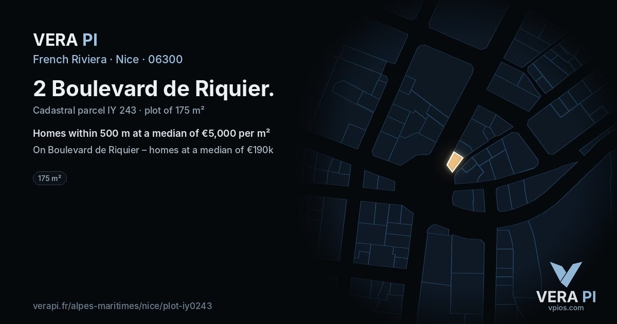 2 Boulevard de Riquier, Nice at night – the plot lit, the parcels around coloured by the prices near them
