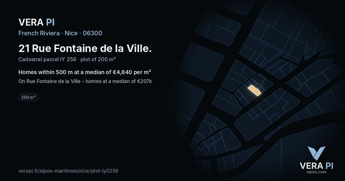 21 Rue Fontaine de la Ville, Nice at night – the plot lit, the parcels around coloured by the prices near them
