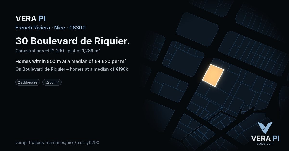 30 Boulevard de Riquier, Nice at night – the plot lit, the parcels around coloured by the prices near them
