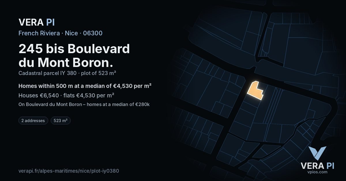 245 bis Boulevard du Mont Boron, Nice at night – the plot lit, the parcels around coloured by the prices near them