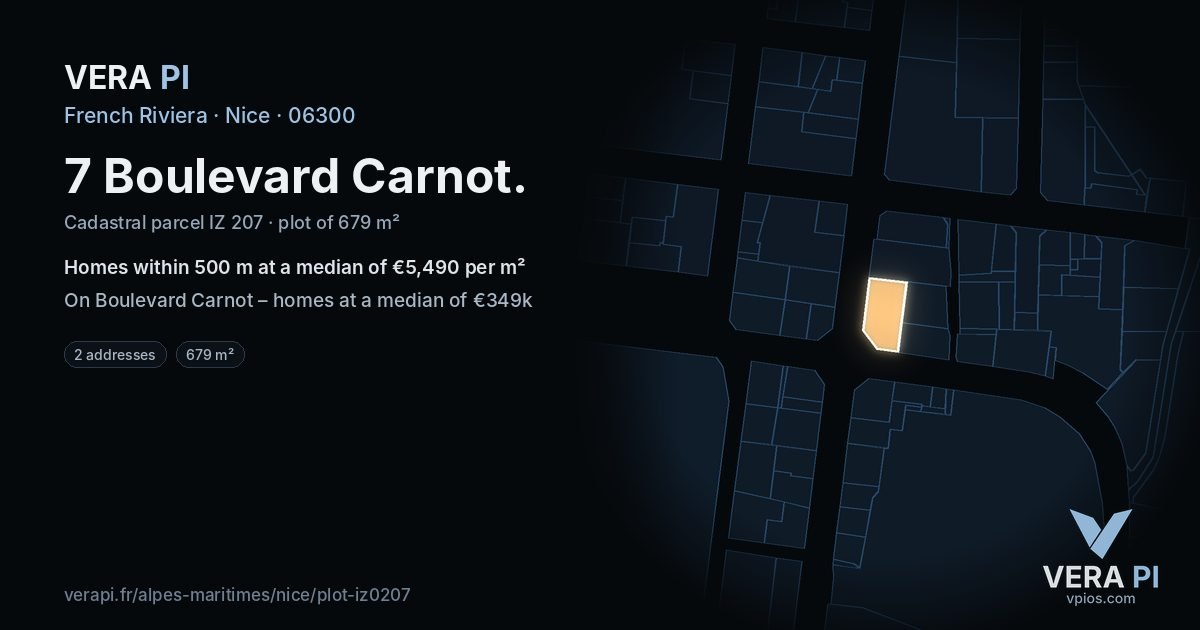 7 Boulevard Carnot, Nice at night – the plot lit, the parcels around coloured by the prices near them