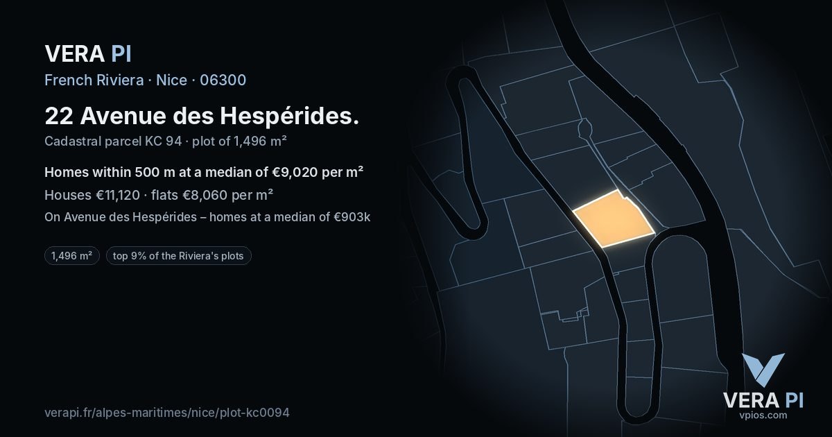 22 Avenue des Hespérides, Nice at night – the plot lit, the parcels around coloured by the prices near them