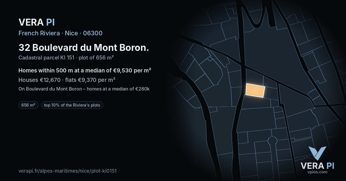 32 Boulevard du Mont Boron, Nice at night – the plot lit, the parcels around coloured by the prices near them