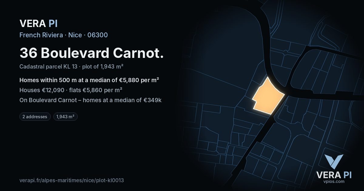 36 Boulevard Carnot, Nice at night – the plot lit, the parcels around coloured by the prices near them