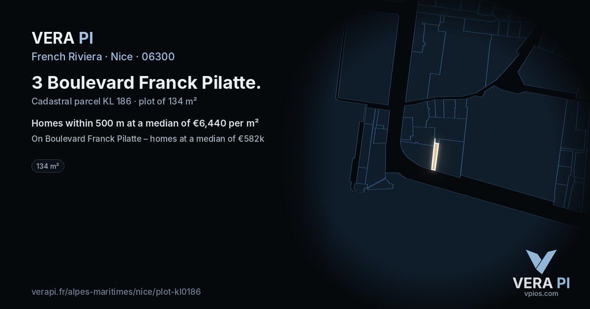3 Boulevard Franck Pilatte, Nice at night – the plot lit, the parcels around coloured by the prices near them