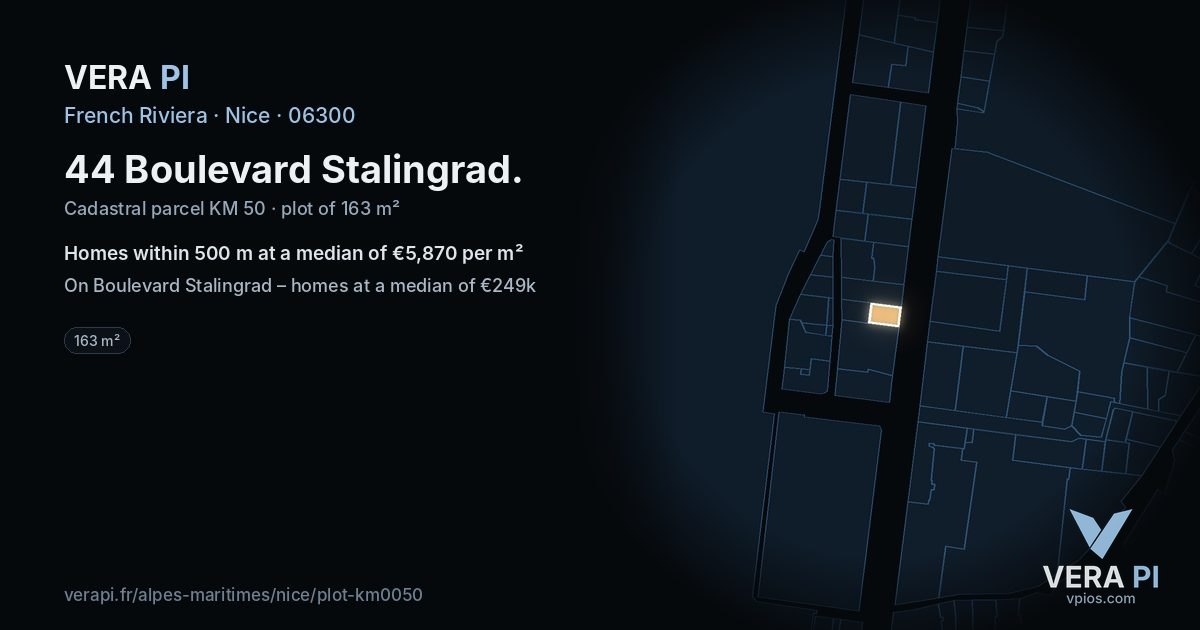 44 Boulevard Stalingrad, Nice at night – the plot lit, the parcels around coloured by the prices near them