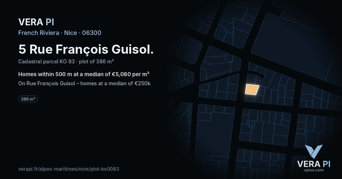 5 Rue François Guisol, Nice at night – the plot lit, the parcels around coloured by the prices near them