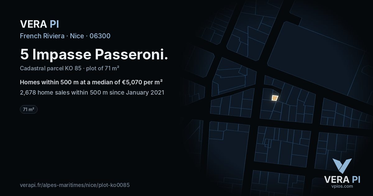5 Impasse Passeroni, Nice at night – the plot lit, the parcels around coloured by the prices near them